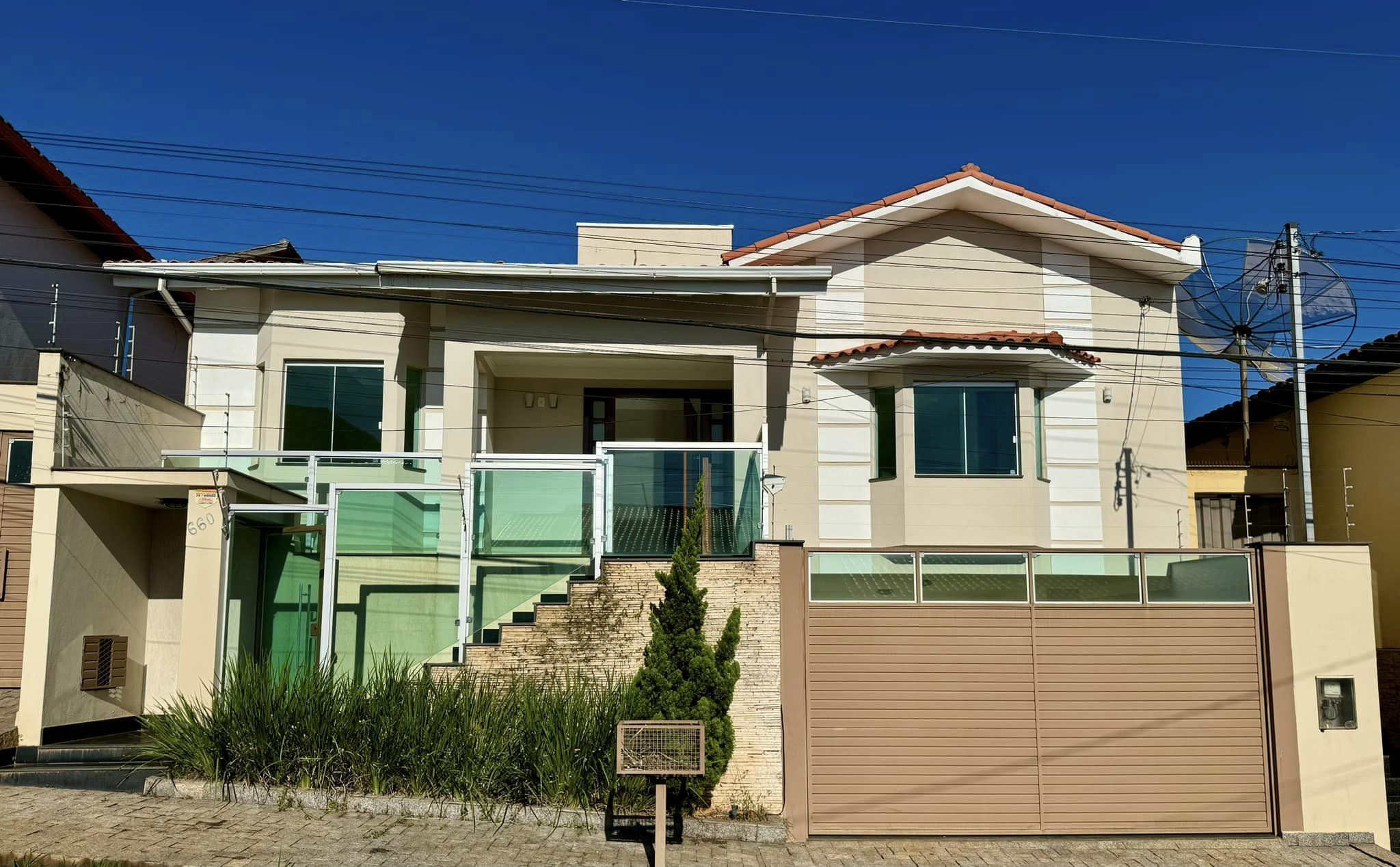 Casa Rua Dr Joaquim dos Santos Siqueira