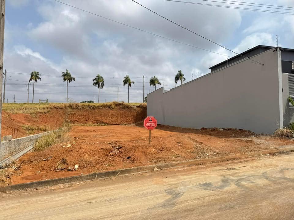 Lote Rua Dinamarca – Novo Mundo
